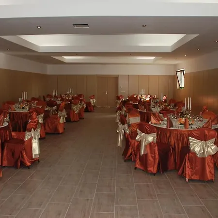 Student Hotel 3*